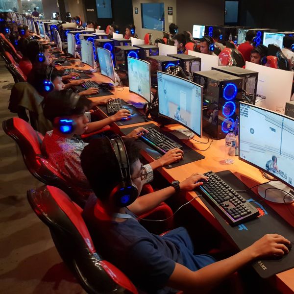 File:ICAFE MEDAN.jpg